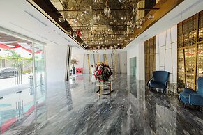 Comfort And Modern Look Studio Menteng Park Apartment