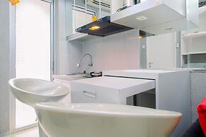 Comfy And Strategic 2Br Apartment At Bassura City