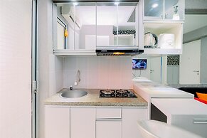 Comfy And Strategic 2Br Apartment At Bassura City