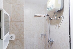 Cozy And Nice Studio At Great Western Apartment