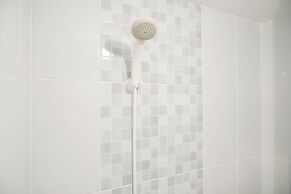 Warm And Well Furnished Tokyo Riverside Pik 2 Apartment