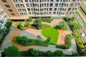 Simply Look And Cozy Studio Tokyo Riverside Pik 2 Apartment