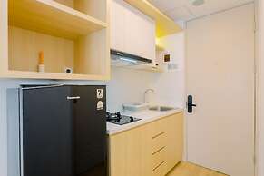 Simply Look And Cozy Studio Tokyo Riverside Pik 2 Apartment