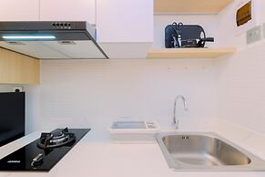 Simply Look And Cozy Studio Tokyo Riverside Pik 2 Apartment