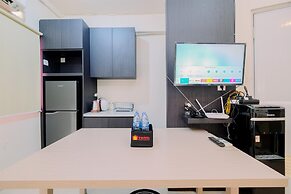 Good Deal And Cozy Studio Green Pramuka City Apartment