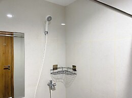 Homey And Minimalist Studio Gateway Park Lrt City Bekasi Apartment