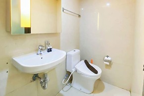 Good Homey Studio Apartment At Warhol (W/R) Residences