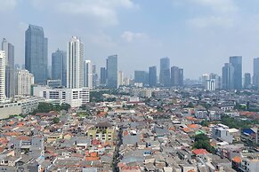 Good Choice And Cozy Studio At Ambassade Kuningan Apartment