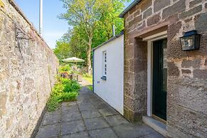 Binrock Lodge in Dundee City Council