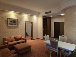 Golden Beach By ShamBaku