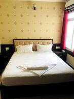 The Metropol Hotel Siwan