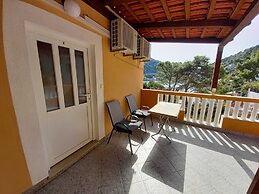 Apartments Vinko Mljet