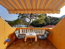 Apartments Vinko Mljet