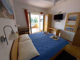 Apartments Vinko Mljet