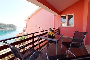 Apartments Prižba Bay