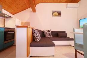 Apartments Prižba Bay