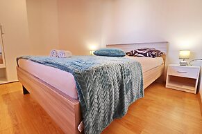 Apartments Prižba Bay