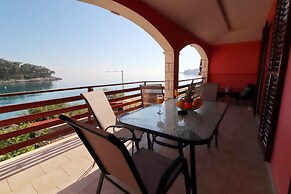 Apartments Prižba Bay