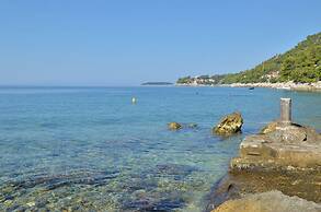 Apartments Prižba Bay