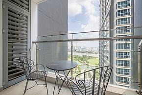 Landmark 81 - Sun Megalight Apartment