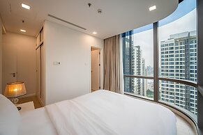 Landmark 81 - Sun Megalight Apartment