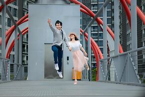 Landmark 81 - Sun Megalight Apartment