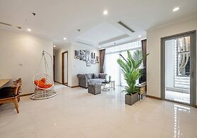 Landmark 81 - Sun Megalight Apartment