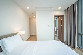 Landmark 81 - Sun Megalight Apartment