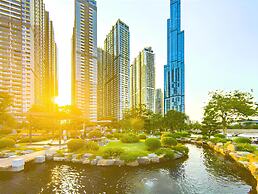 Landmark 81 - Sun Megalight Apartment