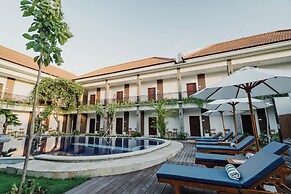 You Suite Seminyak