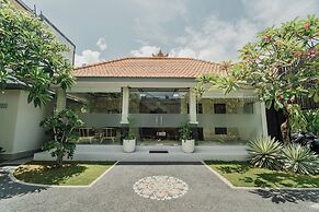You Suite Seminyak