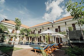 You Suite Seminyak