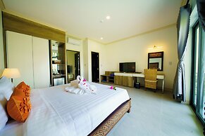 Blooming Lotus Resort