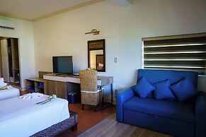 Blooming Lotus Resort