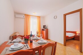 Apartments Island Beat