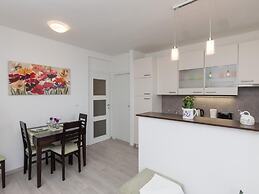 Apartment Precious View