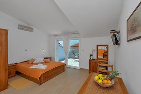 Apartments Villa Juric