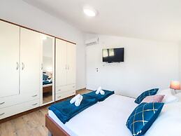 Apartments Mistral