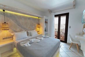 Nikos Apartments & Studios