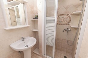 Nikos Apartments & Studios