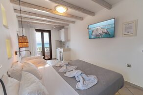 Nikos Apartments & Studios