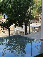 Seafront House Antonia