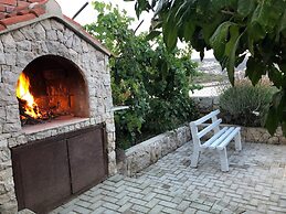 Seafront House Antonia