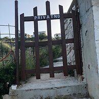 Seafront House Antonia