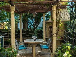 Green Terrace Apartment I