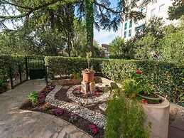 Green Terrace Apartment I