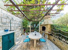 Green Terrace Apartment I