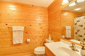 Private Lakefront Emily Home w/ Yard & Fire Pit!