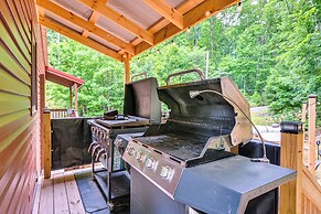 Murray Cabin w/ Hot Tub: Walk to Kentucky Lake!