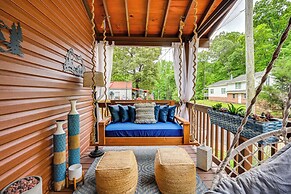 Murray Cabin w/ Hot Tub: Walk to Kentucky Lake!